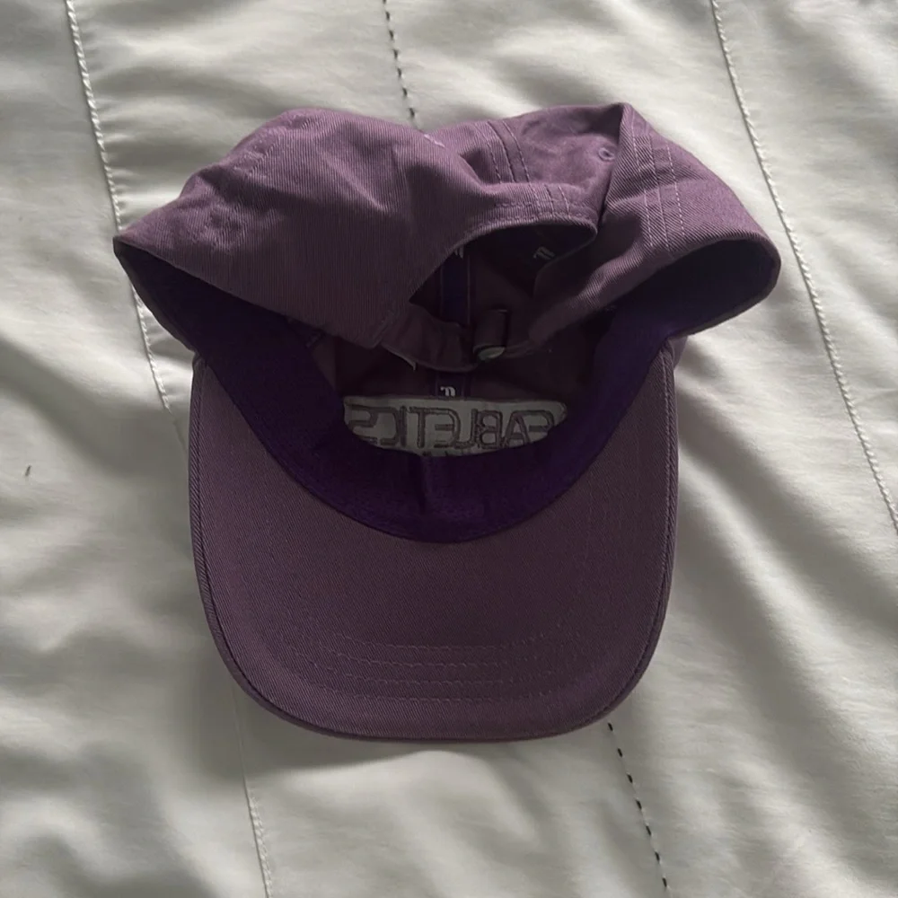 fabletics hat - Picture 2 of 3